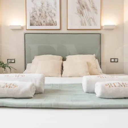 Adorable Flat With Private Parking In The Center By Rems Apartment *